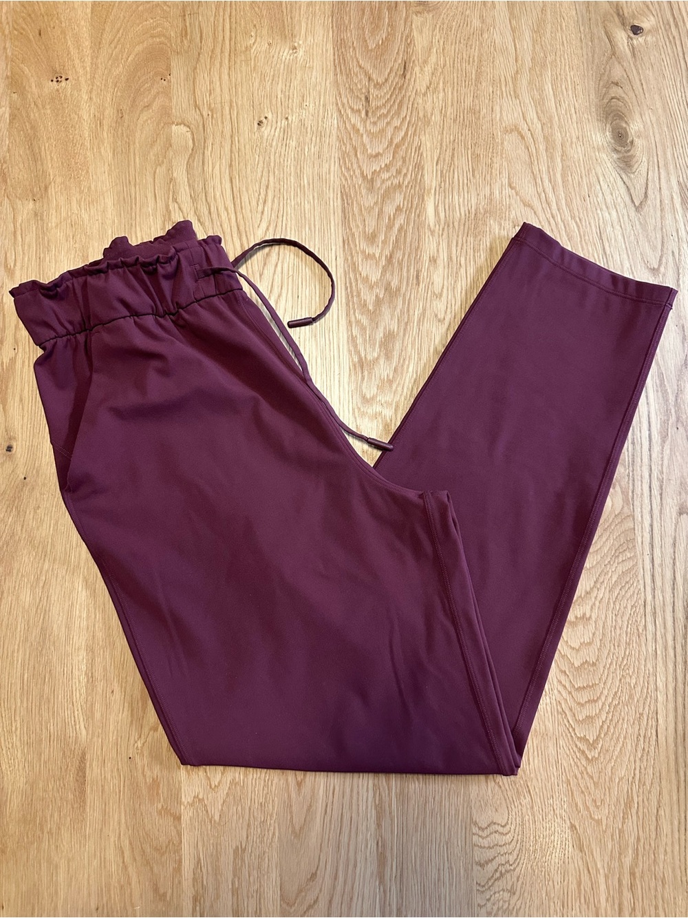 Lululemon Stretch High-Rise Pant 7/8 Length Red Merlot Size 6 Full-On Luxtreme